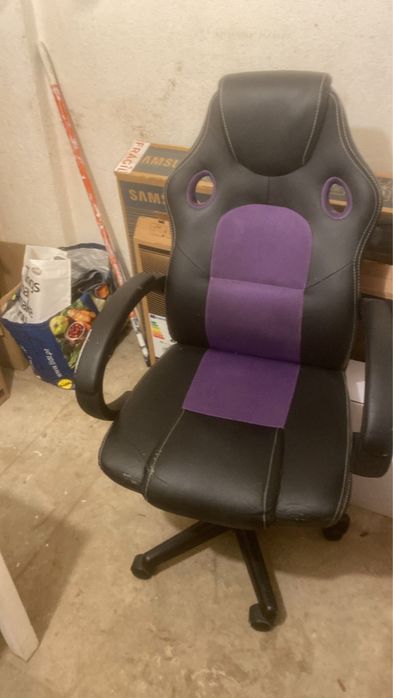 Cadeira de secretaria usada