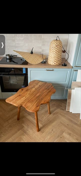 Deski, łaty, kantówki, stoły, ambony, parapet