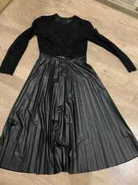Плаття чорне Zara