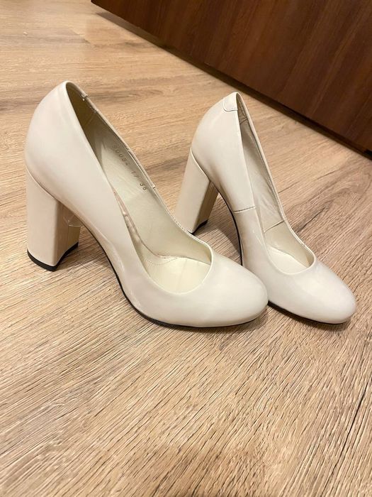 Туфли лодочка из натур.лака