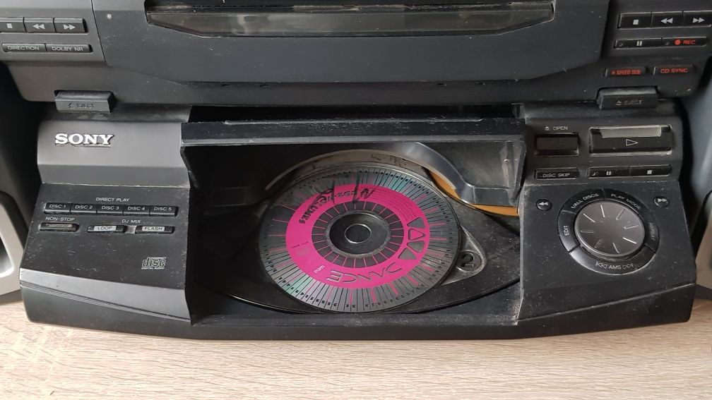 Sprzedam wieże sony