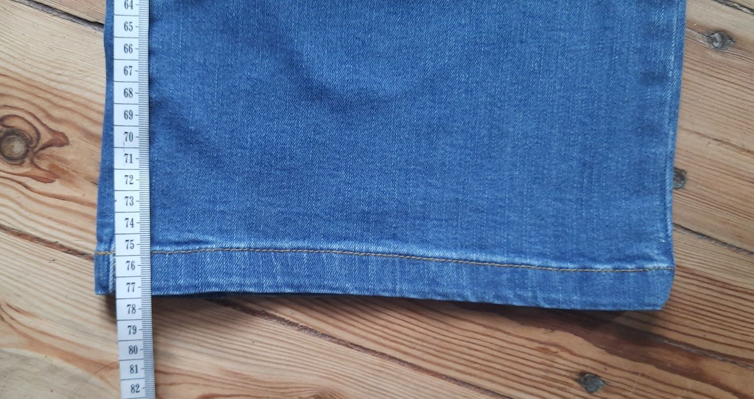 Spodnie jeansowe ciążowe na gumce B.p.c  rozmiar 40
