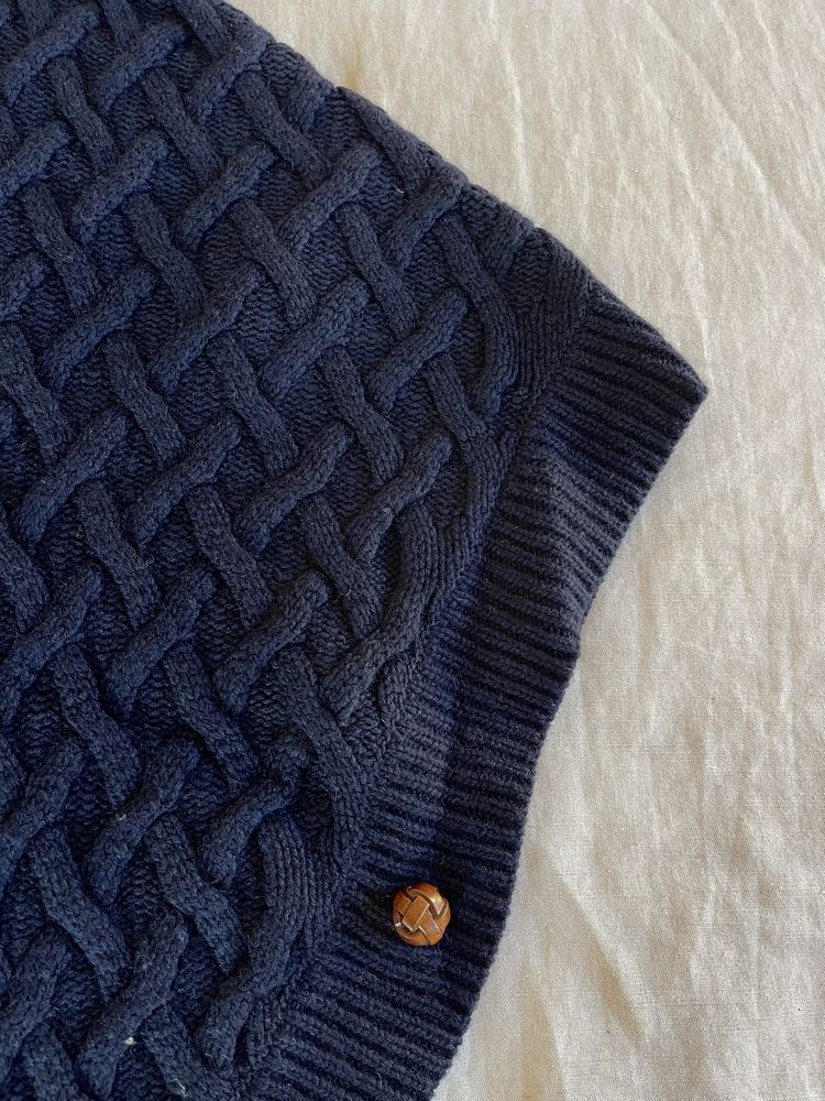 Poncho de lã da Massimo Dutti