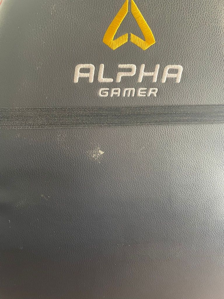 Cadeira Gaming - Alpha Gamer