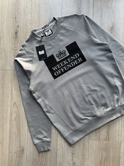 Свитшот Weekend Offender 2025