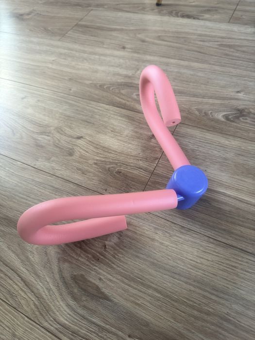 Zestaw do ćwiczeń piłka motylek kettle hantle gumy skakanka mata