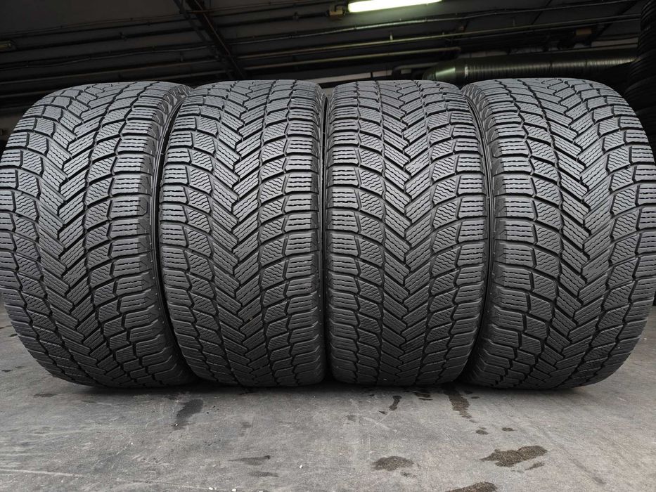 Michelin X-Ice Snow R18 245 40 шини зимові