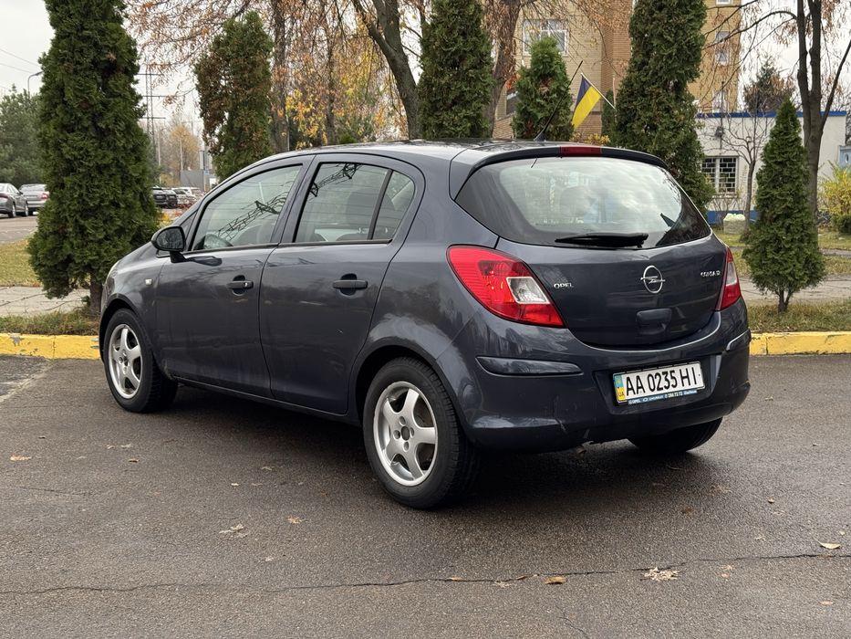 Opel Corsa Avtomat