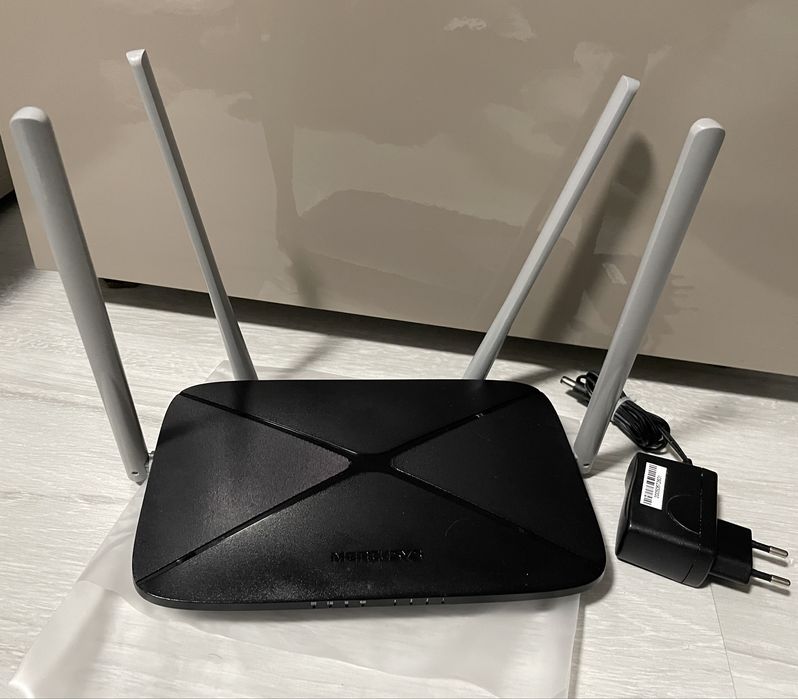 Wi-Fi маршрутизатор Mercusys AC12