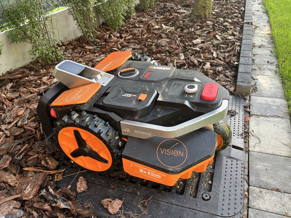 Robot koszący Worx Landroid Vision M600 WR206E