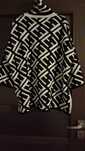 Sweter golf ponczo Fendi