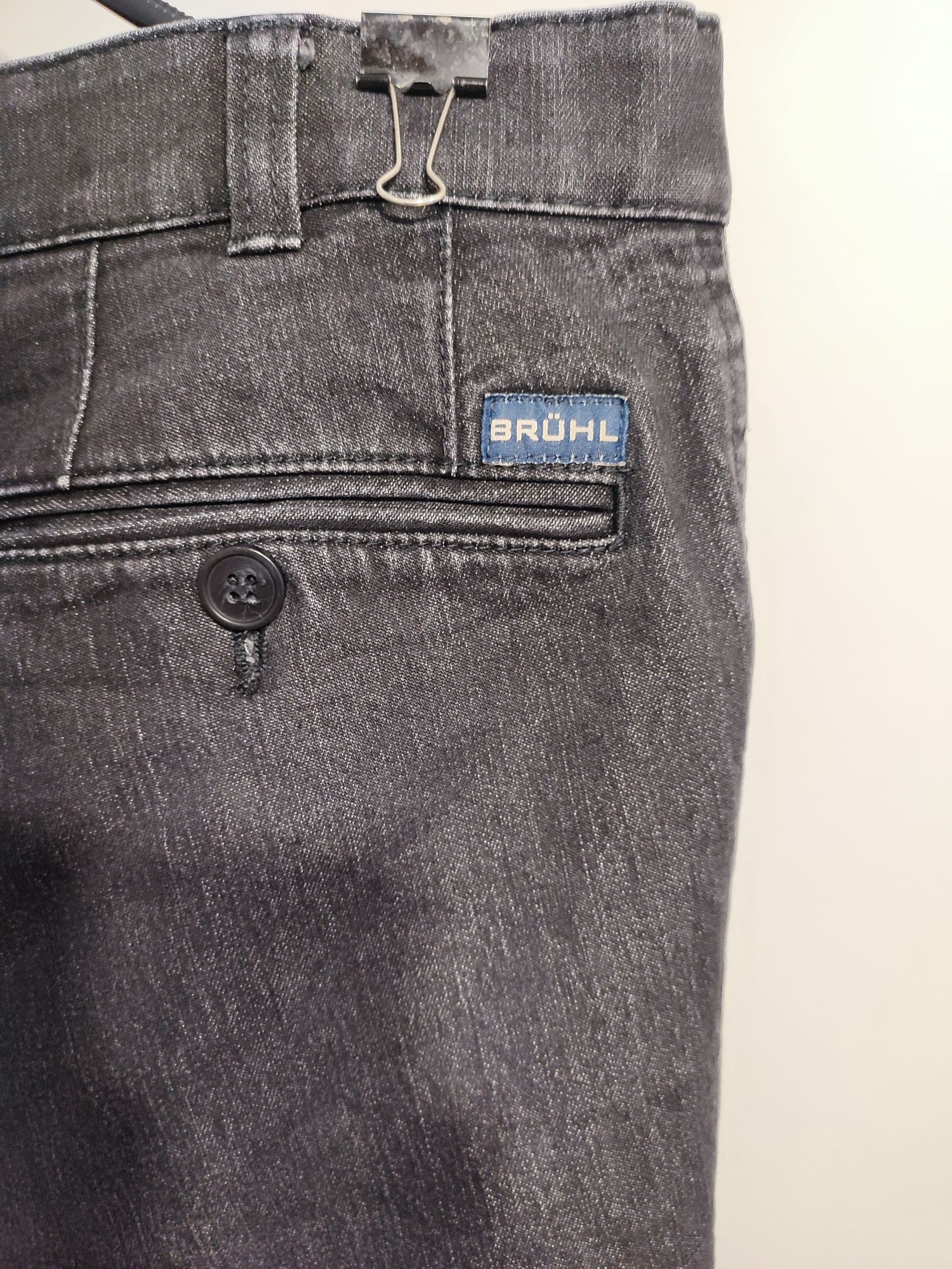 Spodnie jeansy dżinsy Czarne Bruhl Eu  46 / 30