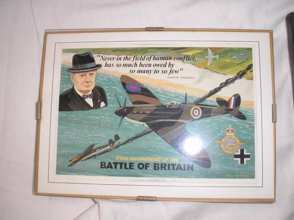Fotografias antigas de avioes e selos britânicos