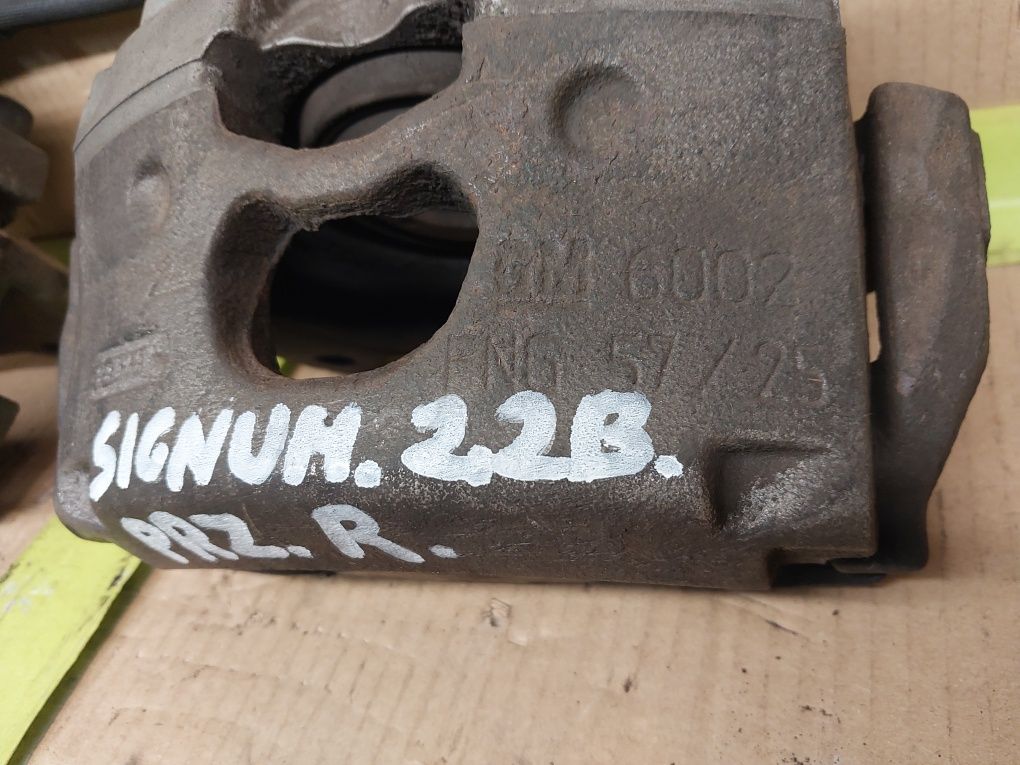 Sprawny zacisk hamulcowy Przód Lewy/Prawy SIGNUM VECTRA C 2.2B 16V Z22