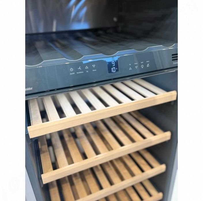 Винний холодильник LIEBHERR EWTdf 3553 холодильник для вина