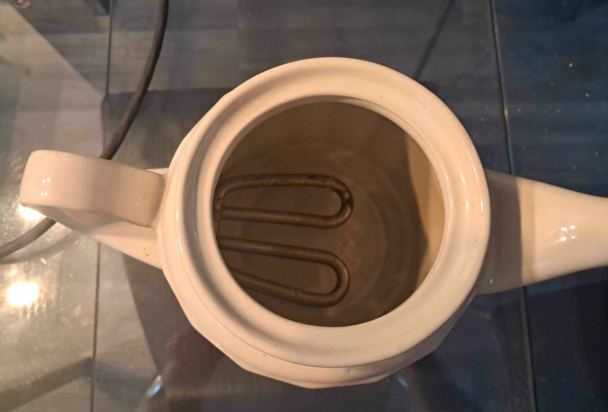 Ceramiczny czajnik elektryczny z kablem lata 80 te
