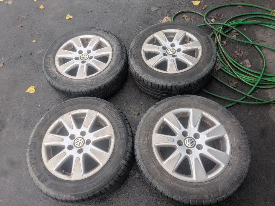 Alufelgi koła 16 VW skoda passat golf b6 B7  5x112 et 45