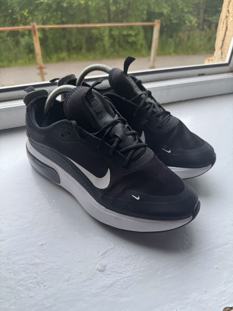 Nike Air Max (41 размер)