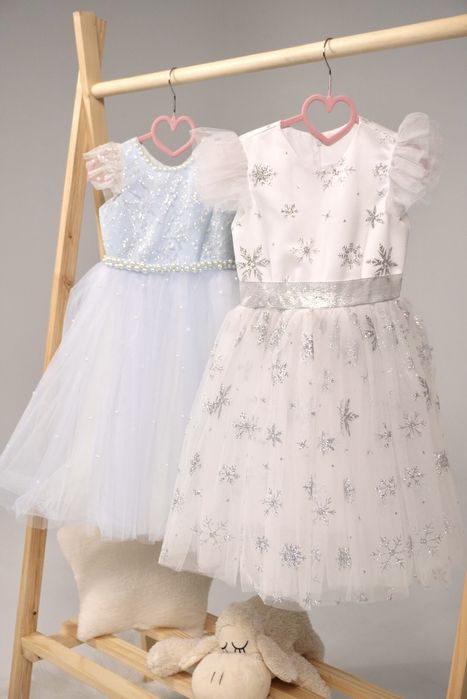 Сукня сніжинка з блискітками