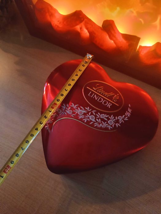 Pojemnik puszka serce