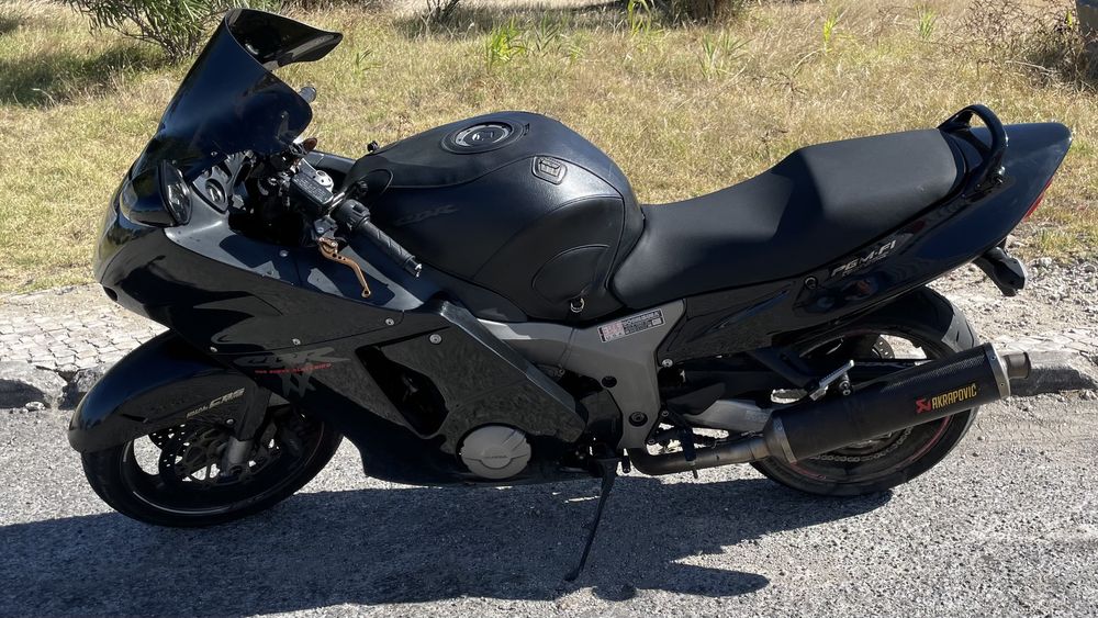 CBR 1100 XX Blackbird (modelo de injeção)