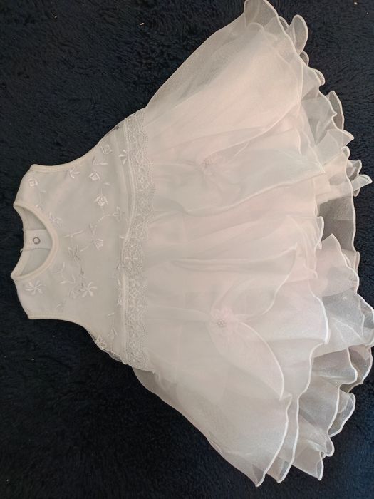 Sukienka biala r.62-68 Chrzciny