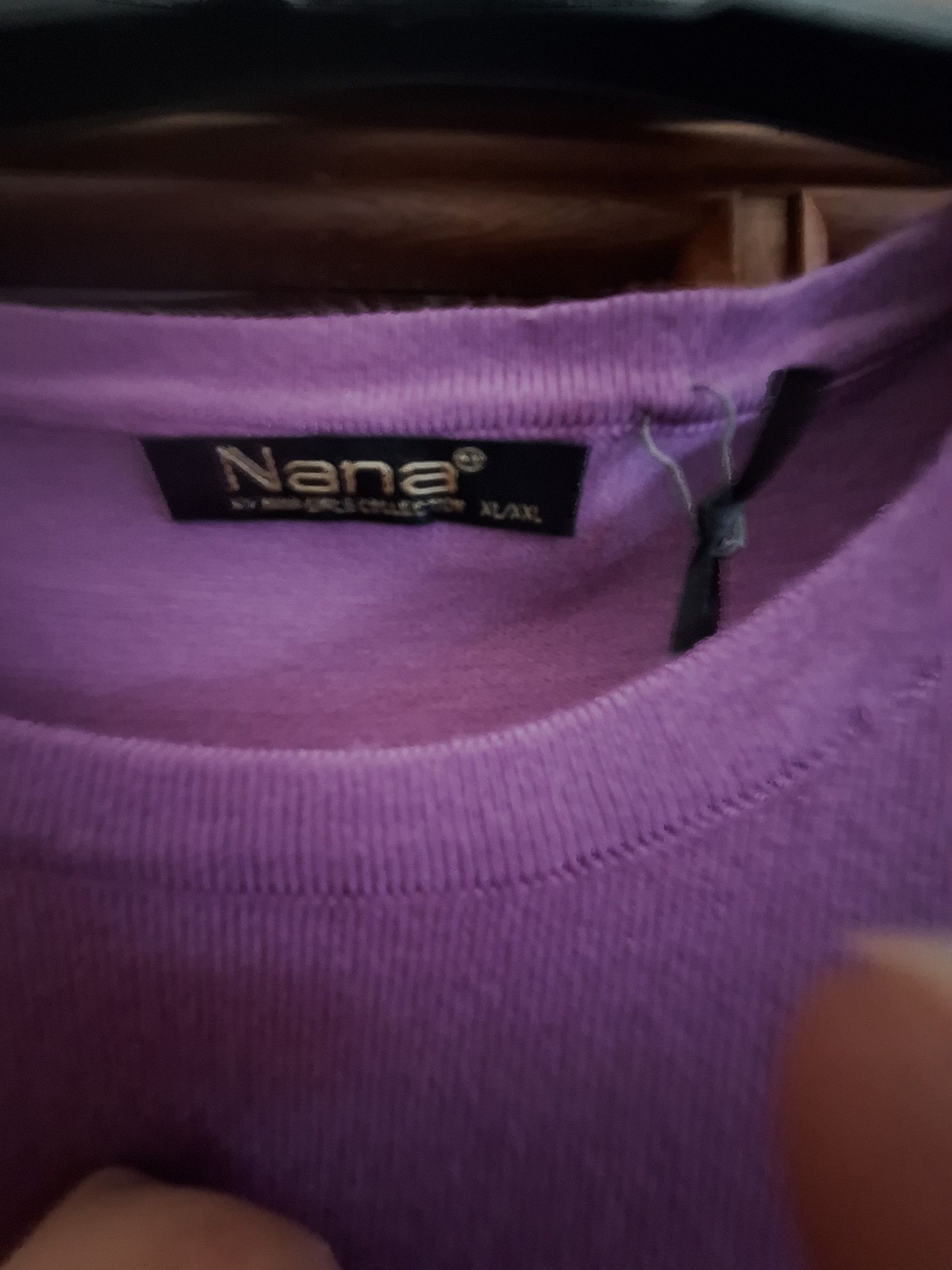 Lote de 20 blusas de malha e 2 casacos Moda Ana e Nana Moda Girls