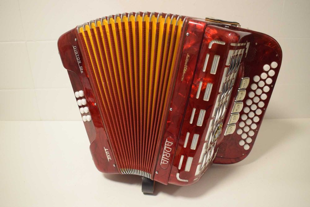 Concertina Adria Diaton III 3 Voz, N 110