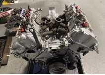 BMW M5 M6 X5M X6M S63B44B Silnik Słupek