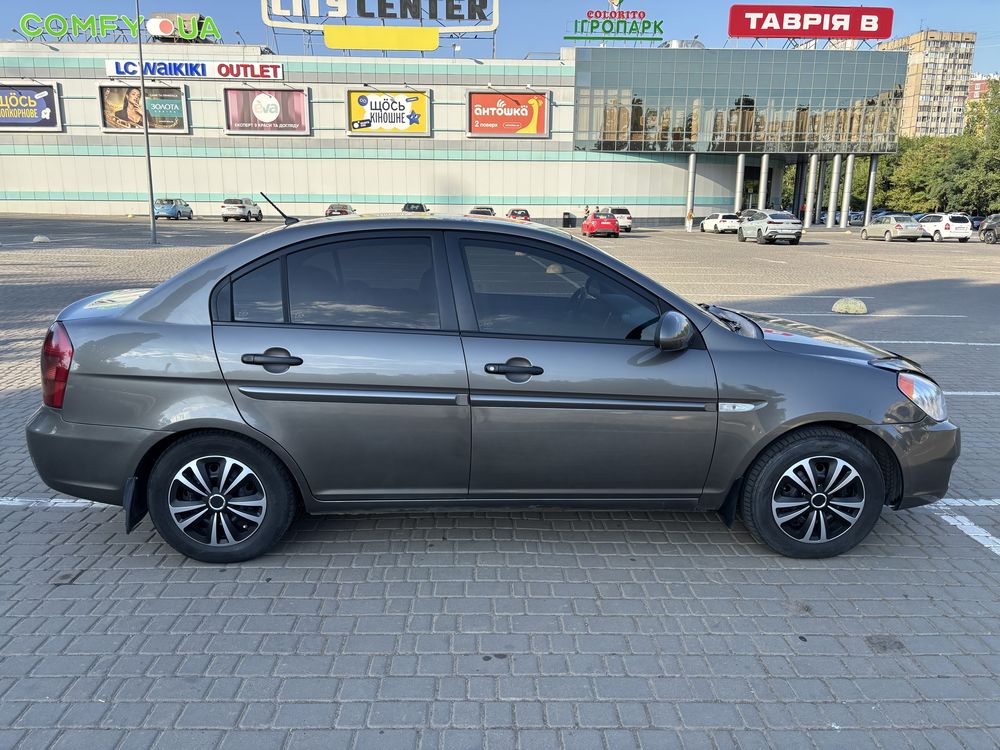 Hyundai Accent 2008 • 1.4 бензин • ухожен