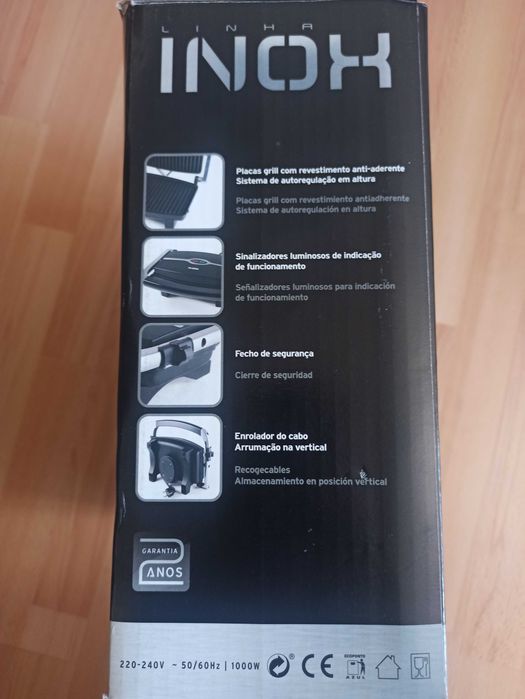 Sanduicheira Grill 499FL, Flama linha Inox