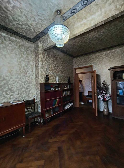 50000! Продам 3к.кв Госпром, м. Научная, Независимости 5, Центр,