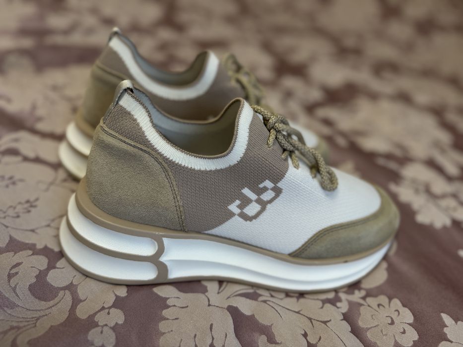 Кросівки Vitto Rossi 38,5 -39 р