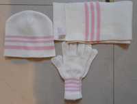 Komplet zimowy: czapka, szalik i rękawiczki
