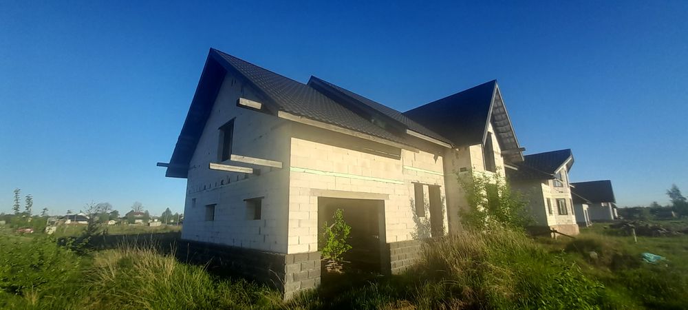 Смт рокітне   продам хату