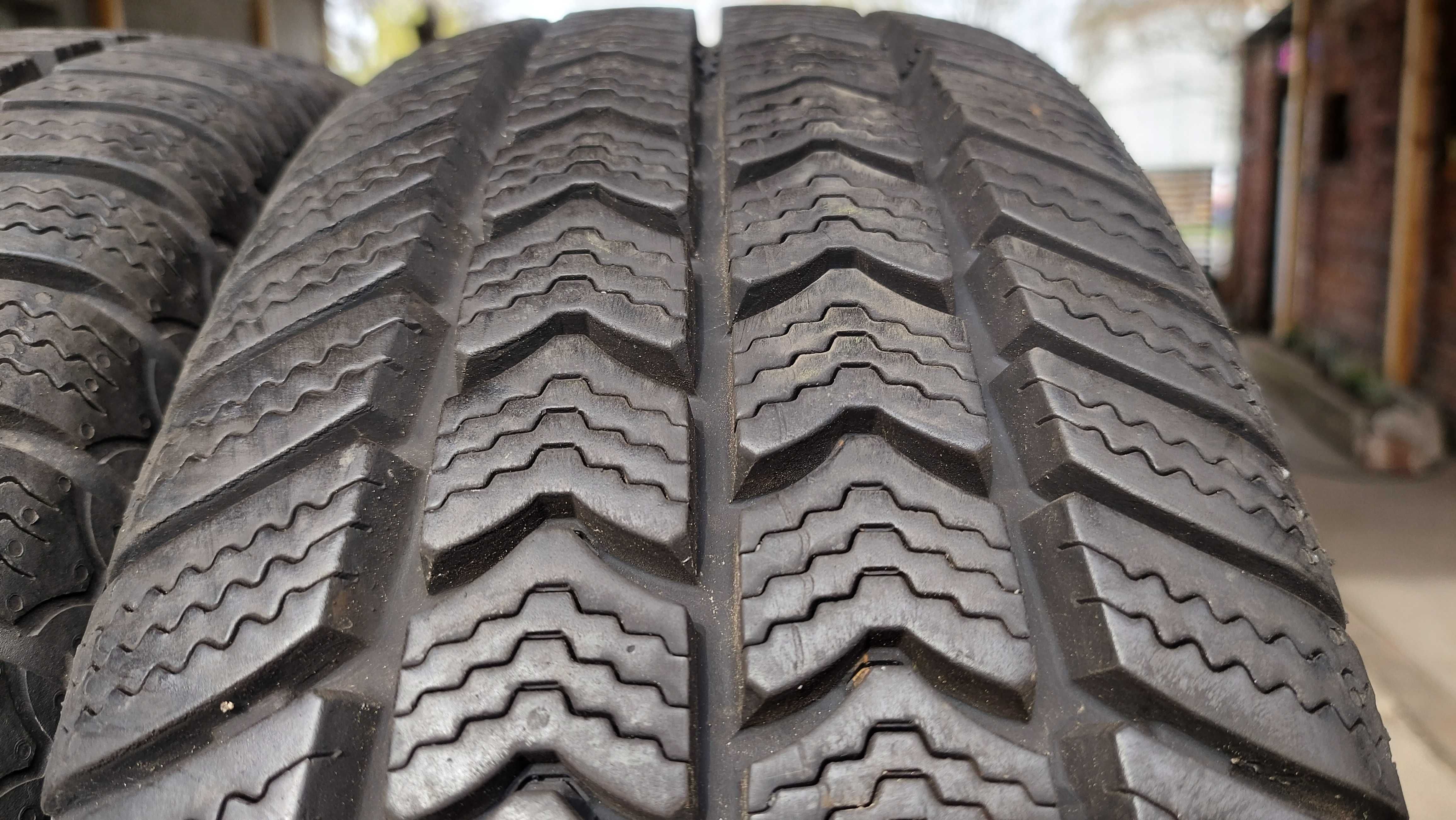 Opony zimowe 4x 195/70r15C Semperit Van-Grip 2 DEMO 10mm MONTAŻ