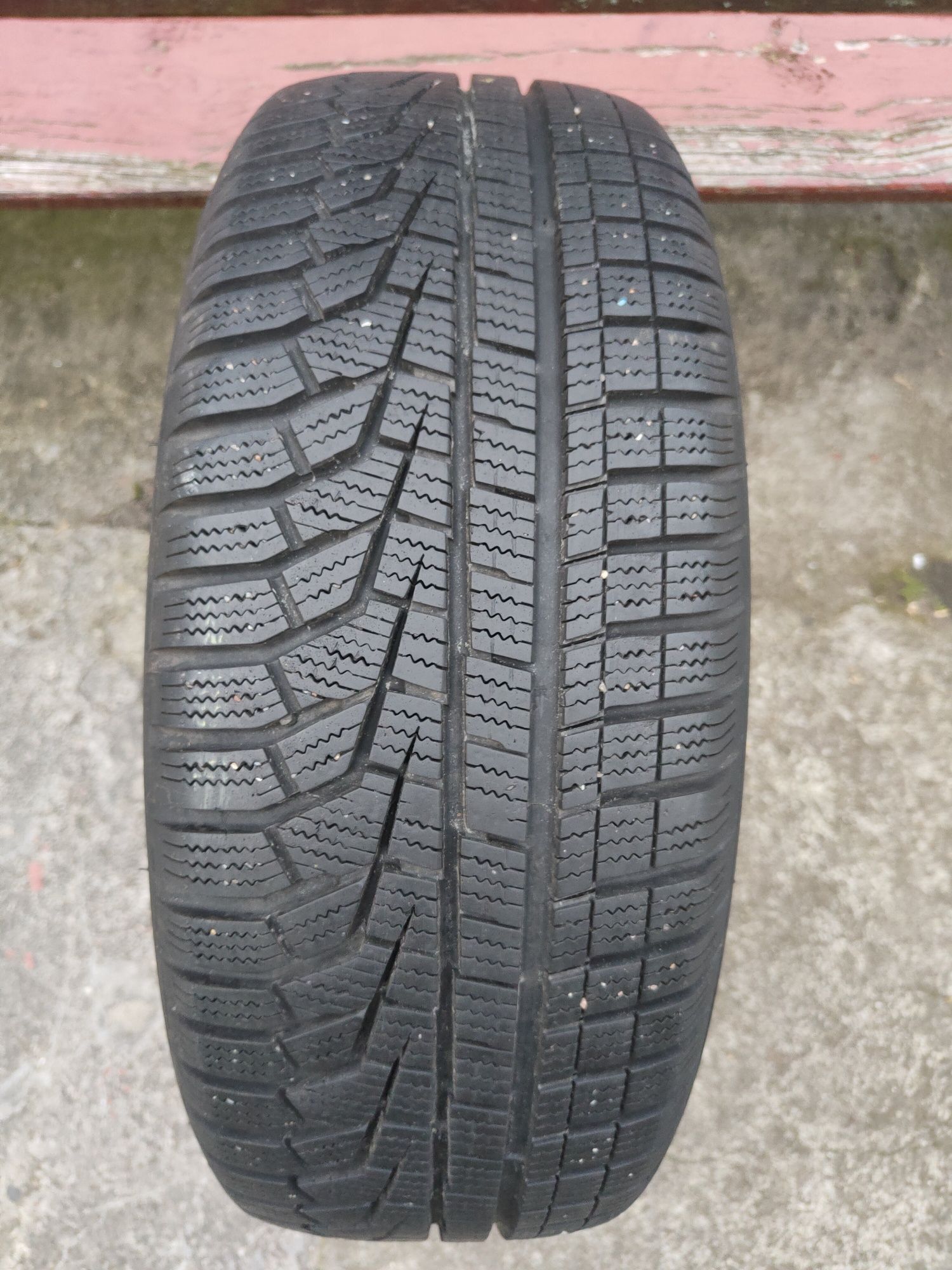 1szt Hankook Winter I'cept Evo2 215/60/16 99H 8mm 2016rok