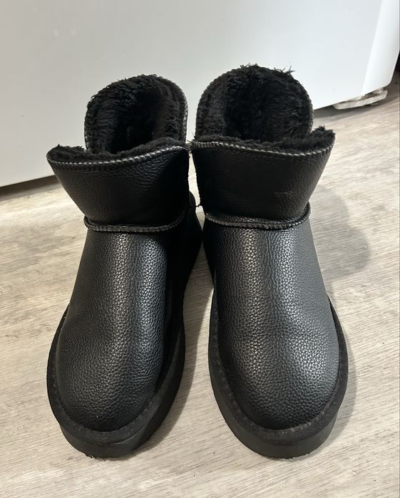 Угги чёрные тёплые