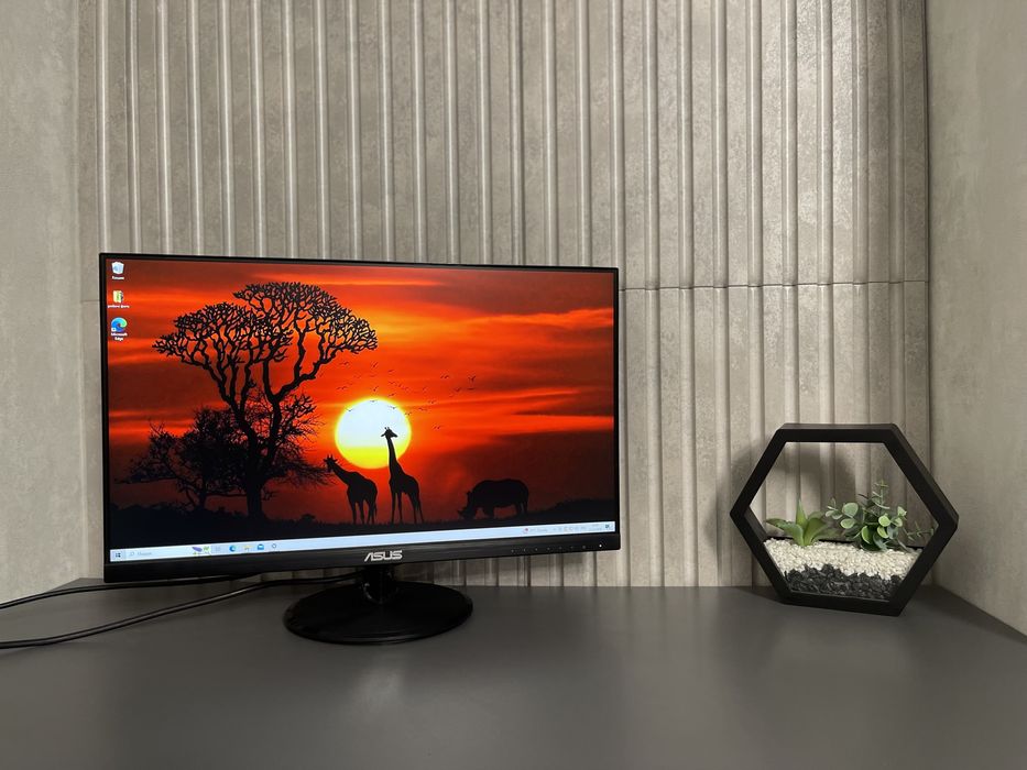 Стильний Монітор 24 дюйми Asus 249  full hd