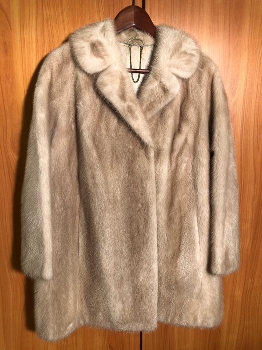 Piękne Naturalne Futro z Norek Ecru Kurtka Zimowa Luksusowa Kożuch