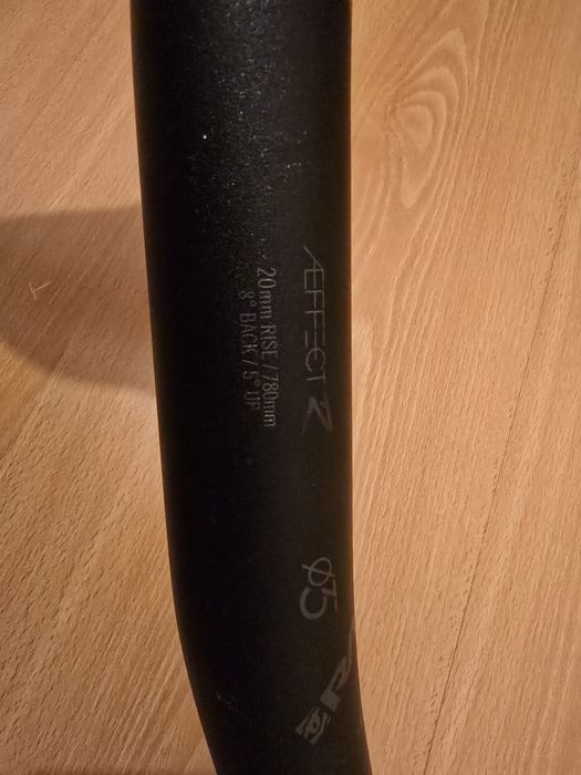 Guiador Race Face Aeffect 2 780mm BTT