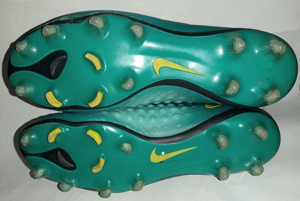 Бутсы Nike Magista 42р