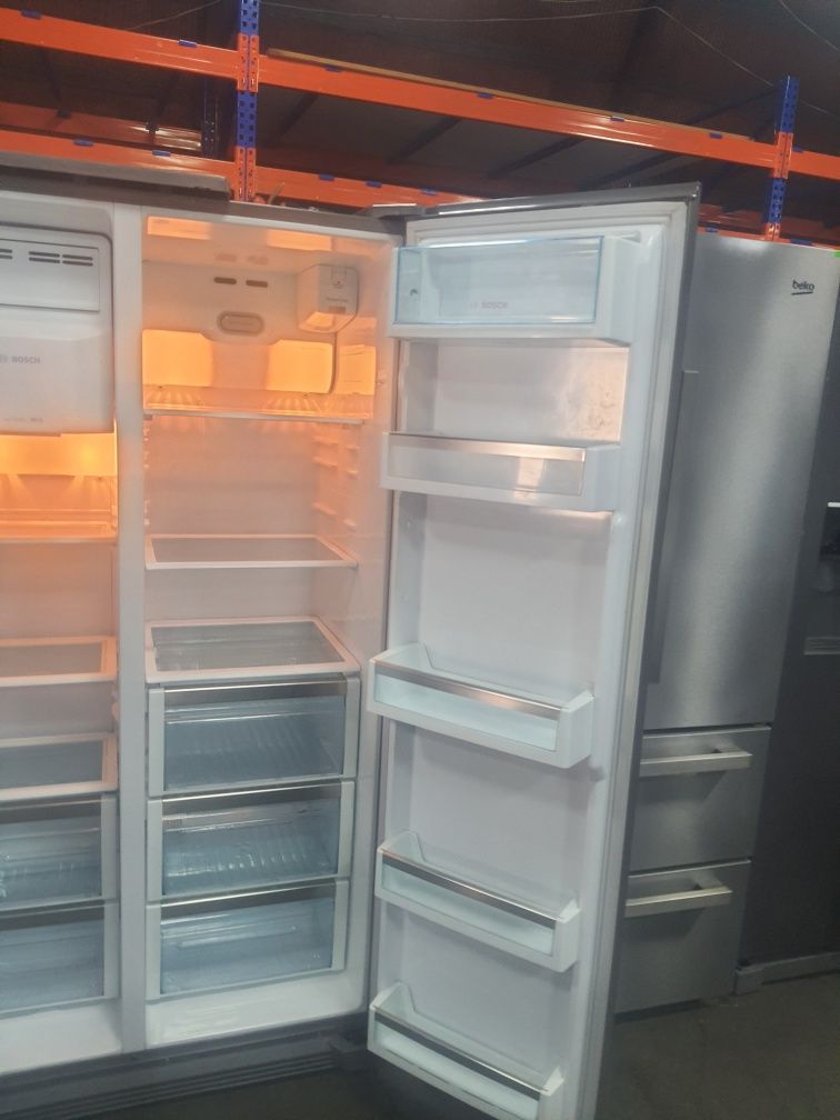 Холодильник Side by side Bosch