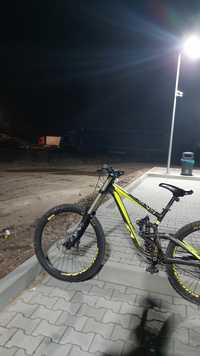 Scott gambler 720 Zee full DH