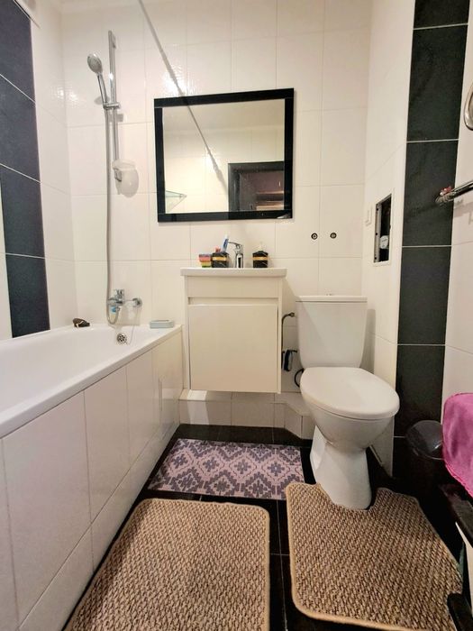 1 кім.кв р-н Ж/Д, школа Берегиня