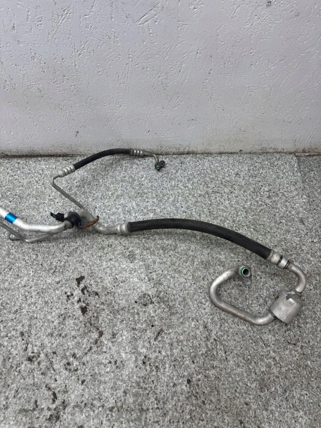 PRZEWÓD RURKA WĄŻ KLIMATYZACJI HYUNDAI IX35 2010-2015 97775-2y300
