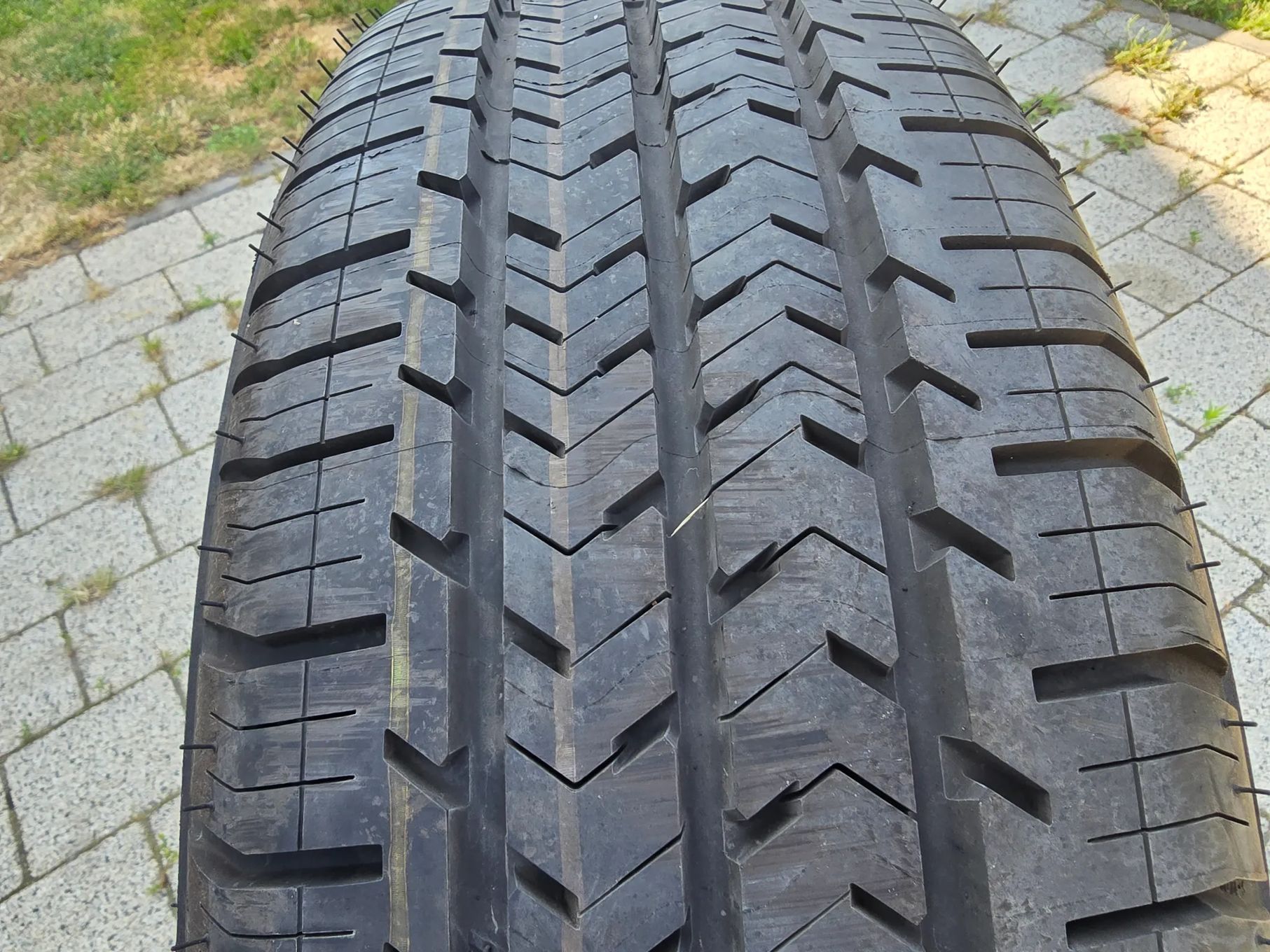 Opona LATO 215/65R16C Michelin Agilis 51 proace espert jumpy scudo zapasowe