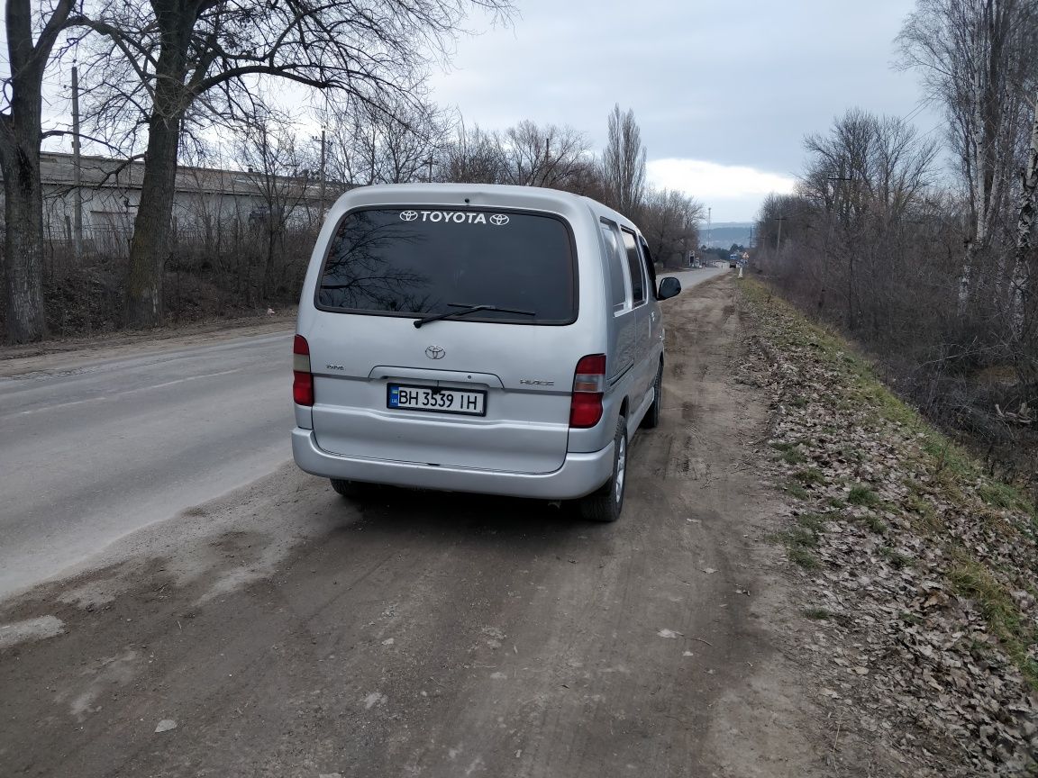 Продам Toyota HiAce