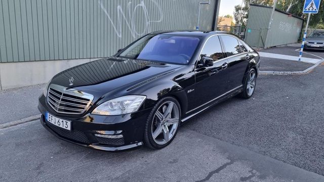 Mercedes s63 AMG