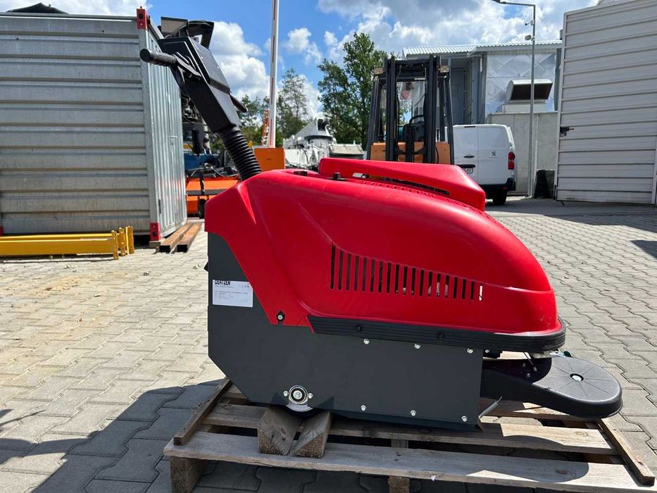 zamiatarka OERTZEN LION 8000 ME/3